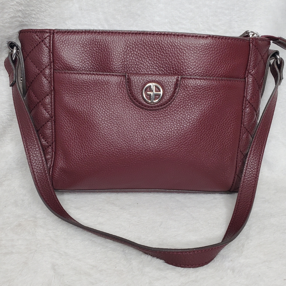 Giani Bernani Leather Quilted Croosbody shoulder Bag Wine